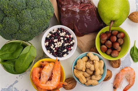 Folat ialah bentuk vitamin ini yang wujud secara semula jadi dalam makanan, manakala asid folik secara khusus merujuk pada bentuk vitamin ini yang dihasilkan secara sintetik. Kepentingan Asid Folik Yang Sebenarnya Baik Untuk Isteri ...