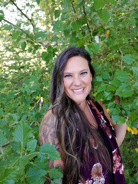 Wild Yarrow Herbal Medicine Clinic & Dispensary | Edmonton AB