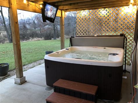 Ultimate Hot Tub Set Up Hot Tub Small House How To Get Warm