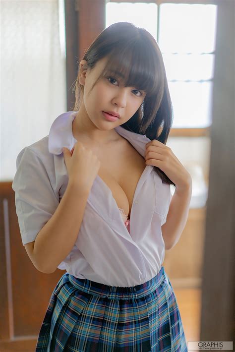 Graphis Shion Yumi Limited Edition Hottest Girls Of The Web Hot Sex