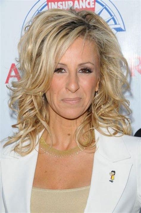 Wash it and then cut the unwanted hair strands. 40-top-haircuts-for-women-over-40-shoulder-length-bottom ...