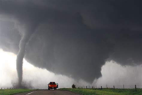 Sometimes Mother Nature Can Be A Beast Craziest Storm Chaser Photos