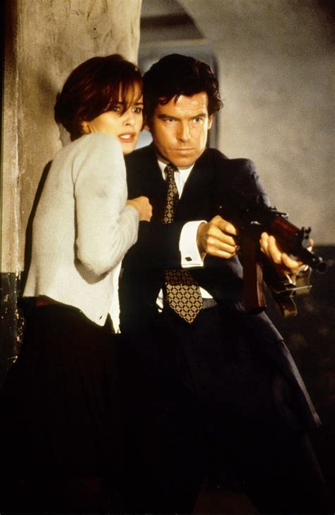 Trelanes Blog 007 Goldeneye 1995 Starring Pierce Brosnan As James Bond