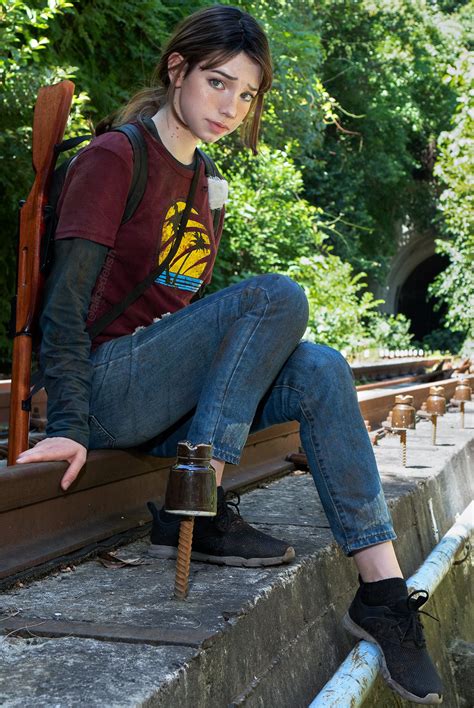 Ellie From The Last Of Us By Alicedelish Cosplaygirls