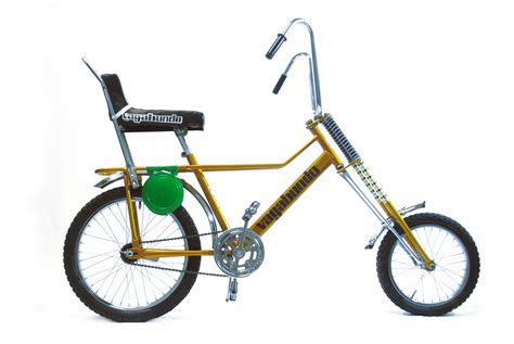Apr 19, 2017 · se trata de la primera bicicleta fabricada totalmente en metal, gracias a los avances de la metalurgia a la hora de fabricar piezas ligeras y pequeñas. Mi Primera Bicicleta..!!! | Bicicletas vintage, Bici