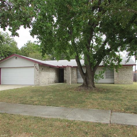 We let you rent rooms and find roommates, in a verified community.here landlords and tenants can easily find. 4 br, 2 bath House - 1702 Goode Drive - House for Rent in ...