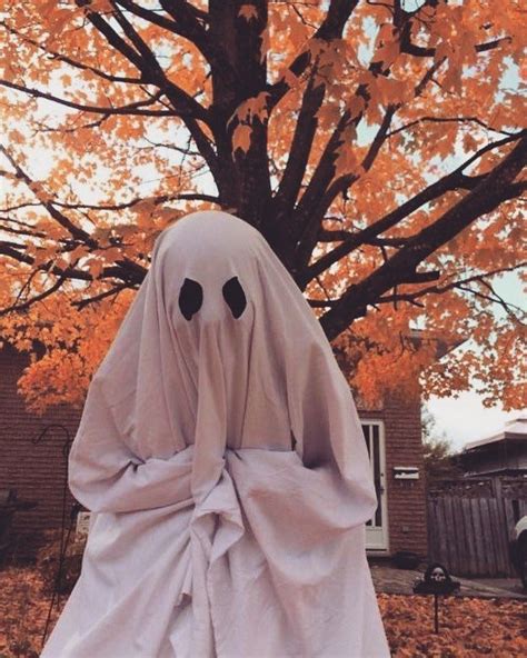 House Of October Autumn Aesthetic Spooky Scary Ghost Photos