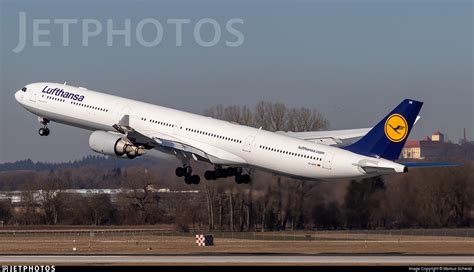 D Aihv Airbus A340 642 Lufthansa Markus Schwab Jetphotos