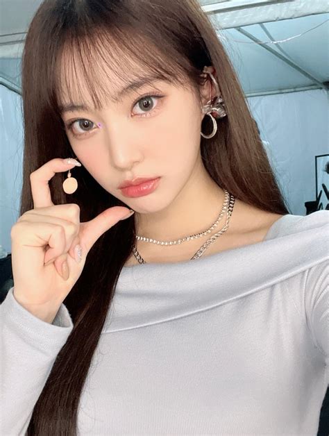 𝙺𝚑𝚎𝚖 🥹𝖧𝖺𝗉𝗉𝗂𝖾𝗌𝗍 𝗀𝗂𝗋𝗅 🥹💗 On Twitter Whos This Girl She So Pretty💗 Can Someone Tell Me Her Name