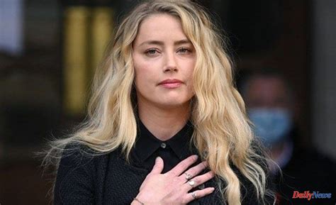 Amber Heard Announces Her Daughters Birth On Social Media Shes My