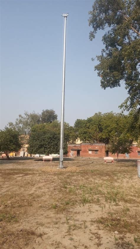 White 20 Mtr High Mast Pole At Rs 115000 Piece In Varanasi ID 2851864451797