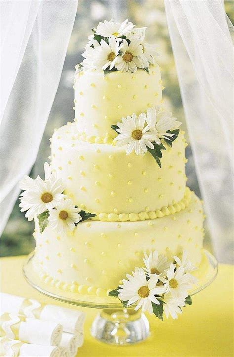 Gateau De Mariage Original Jaune Style Vintage Daisy Wedding Cakes