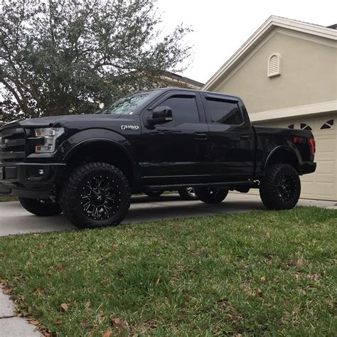 I prefer the sport package on xlt and lariat, the center is pretty much a deal breaker for me anyways (although i assume you can get it as an option on chrome trucks?) having had a 2015 chrome and a 2017 sport you'd be foolish to not get the sport. 15' F150 Fender Flares with Tech Package - Ford F150 Forum ...