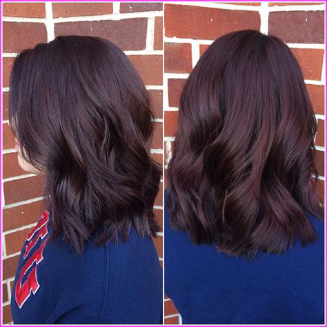 Dark brown hair with bright red highlights when you are placing highlights on your hair, the main tip to remember is to make sure that you will place the highlights away from your roots. 50 Reddish Brown Hair Color Ideas - Best Short Haircuts