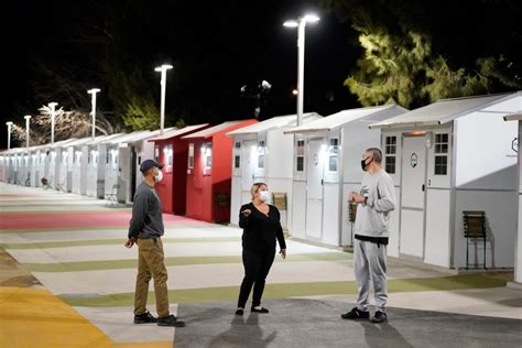 La Takes On Homelessness With Its First Tiny Home Village Ktla