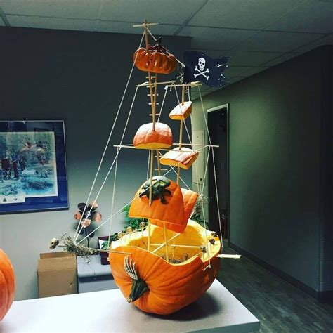10 Pumpkin Carving Contest Ideas