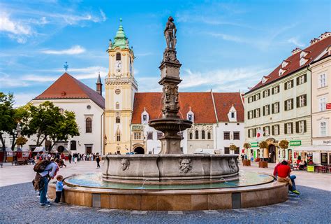 Nach einigen aussagen von erfahrenen touristen, die die slowakei besucht haben, gleicht dieses land der tschechischen republik. Bratislava, die Hauptstadt der Slowakei | Holidayguru