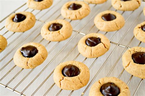 Hershey Kiss Thumbprint Cookies Without Peanut Butter