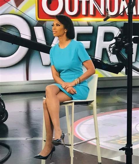 Pin By Rudy Sayre On Hot Anchor Female News Anchors News Anchor Great Legs