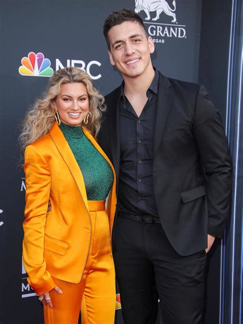A Timeline Of Tori Kelly And Husband Andre Murillo S Supportive Romance