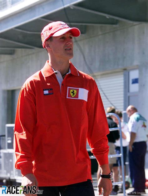 Official twitter of f1 legend michael schumacher. Michael Schumacher heute bei seiner Ankunft im Fahrerlager zum Formel 1 Grand Prix der USA ...