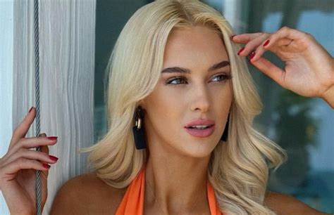 Veronika Rajek Drops Booty And Boob Photos In Orange Swimsuit Showing