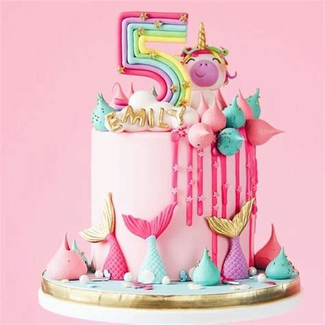 This Cake Is What 5 Year Old Dreams Are Made Of Beautiful Pink With Mermaid Tails  Girls