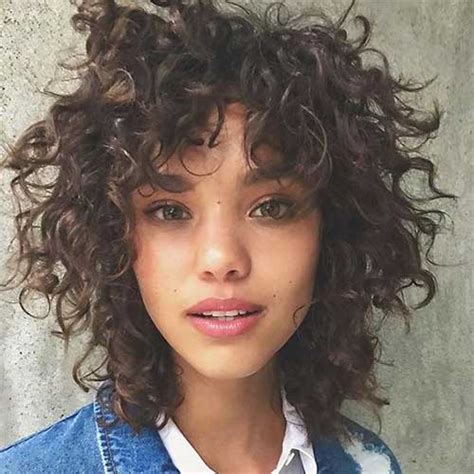 15 Pretty Curly Hairstyles With Bangs Hairstyles And Haircuts