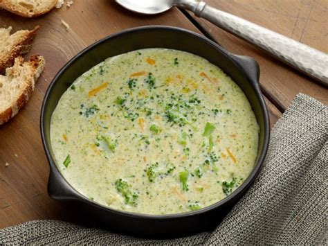 Follow ree's quickest recipes to get a delicious dinner on the table faster than you ever thought possible. Broccoli Cheese Soup Recipe | Ree Drummond | Food Network