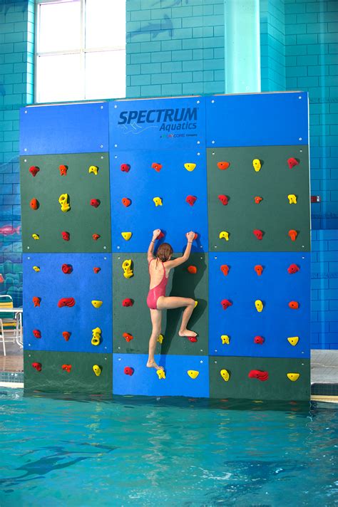 Spectrum Aquatics Adds Kersplash Pool Wall