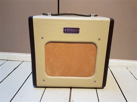 Maybe you would like to learn more about one of these? Champion 600 2007-2012 - Fender Champion 600 [2007-2012 ...