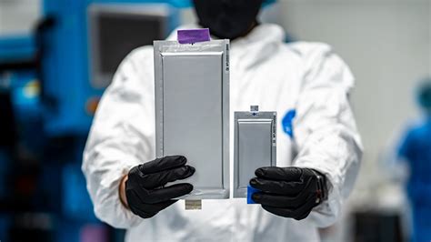Solid State Batteries Advancing Toward Promise Of Fast Charging Long