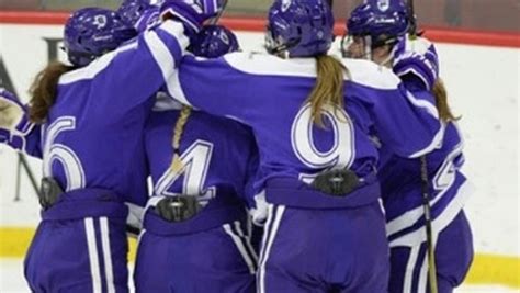 Holy Cross Womens Hockey To Open At Home Nov 20 Vs Maine