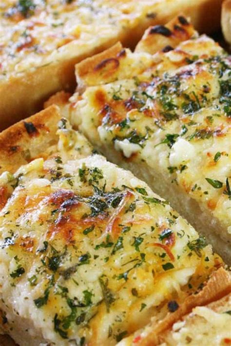 The idea of making garlic bread on the bbq might sound simple enough. Recipe for Bubbly Cheese Garlic Bread | Recipe in 2020 ...