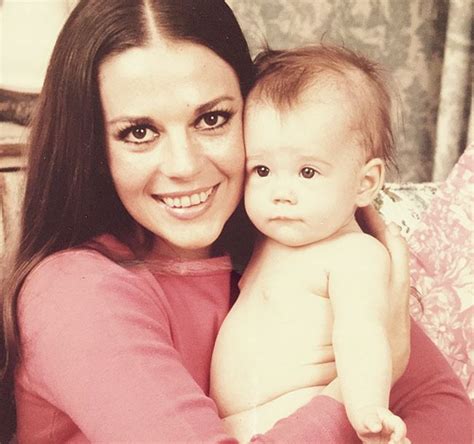 natalie wood s daughter is now a famous actress who looks just like her mother