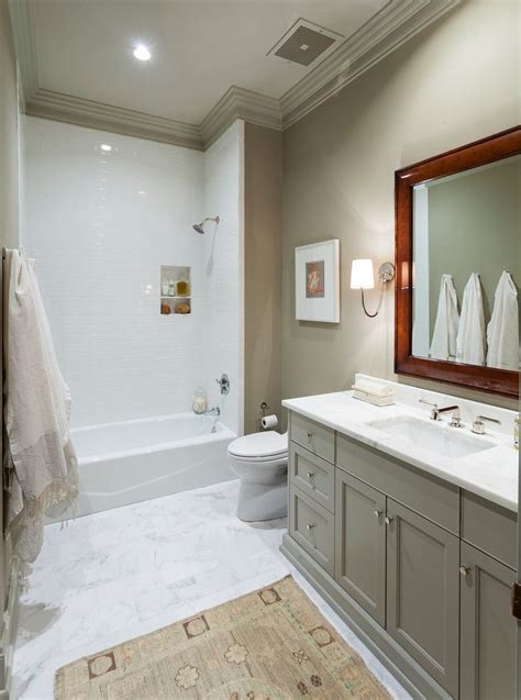 Grey Bathroom Vanity With Beige Wall Salle De Bain Beige Décoration
