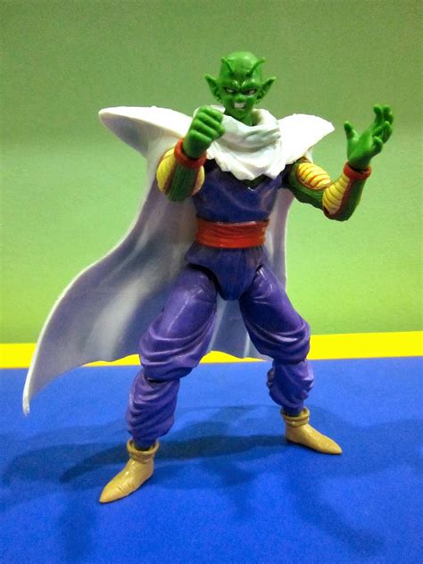 It is the first dragon. Shfiguarts Dragon Ball Z Cell Announced