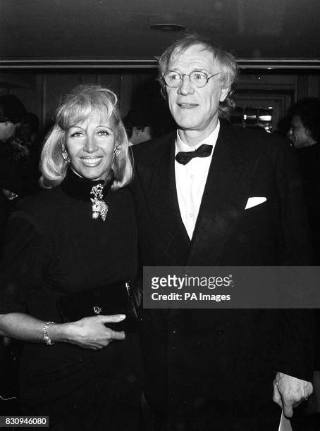 Richard Harris Wife 2 Photos And Premium High Res Pictures Getty Images