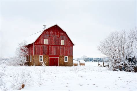 Red Barn In Winter Stock Photo Download Image Now Istock