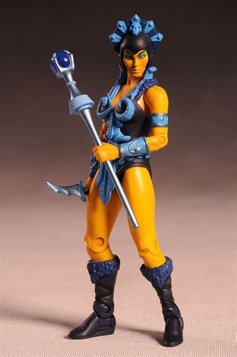 Masters Of The Universe Classics Evil Lyn Figure 80s Cartoons Masters Of The Universe