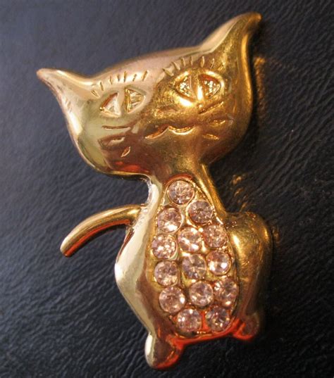 Vintage Cat Rhinestone Brooch Pin Gold Tone By Brighteyestreasures