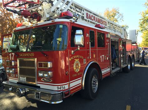 Sacramento City Fire Truck Fire Trucks Fire Fire Service