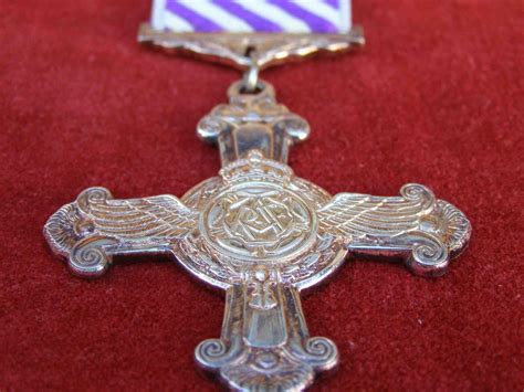 Distinguished Flying Cross Copy Cp Militaria