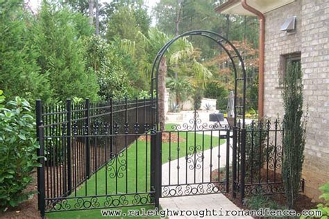 Raleigh Wrought Iron And Fence Co Custom Wrought Iron Gates In Raleigh