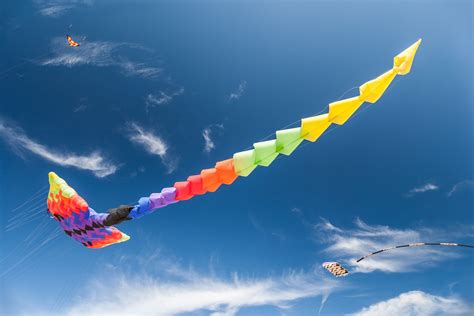 Kite Wallpapers Top Free Kite Backgrounds Wallpaperaccess
