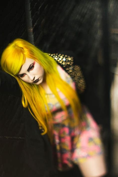 157 Best Yellow Hair Images On Pinterest Chalking Hair Blonde Hair