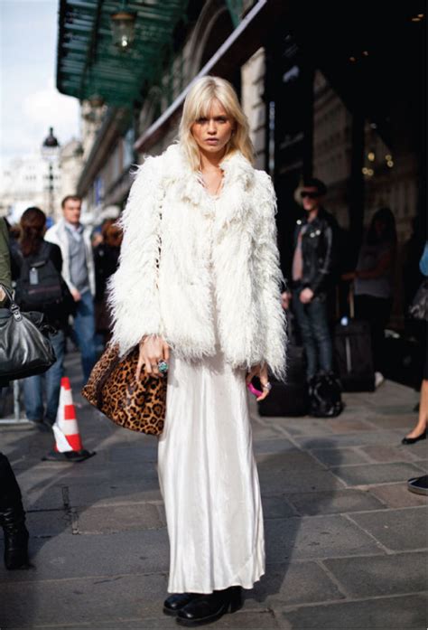 Abbey Lee Kershaw Fashion Street Style Candid Photos Platinum Blonde 11