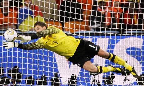 View the player profile of ajax goalkeeper maarten stekelenburg, including statistics and photos, on the official website of the premier league. Football transfer rumours: Wenger and Ferguson fighting ...