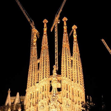 حماية إسبانيا في المغرب (بالإسبانية: برشلونة ، دليل السفر إسبانيا 2020. نصائح ومعلومات عن السفر