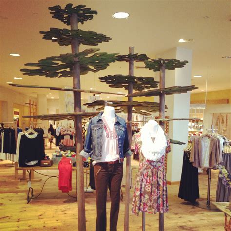 Anthropologie Store Display Trees Anthropologie Store Store